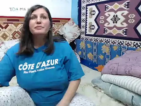 Adelinemilf online show from 14, 1, 2026