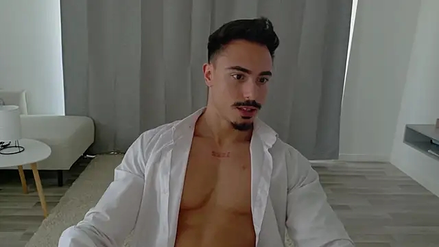 Snapshot of Master_Lukas chatting on 11, 5, 2026 Master Lukas online show from 11, 5, 2026