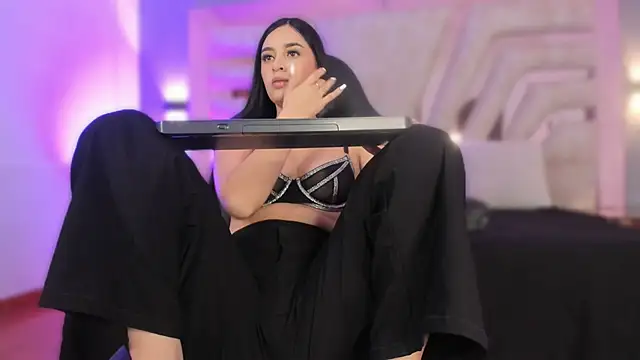  NatachaDiaz  online show from 5, 2, 2026