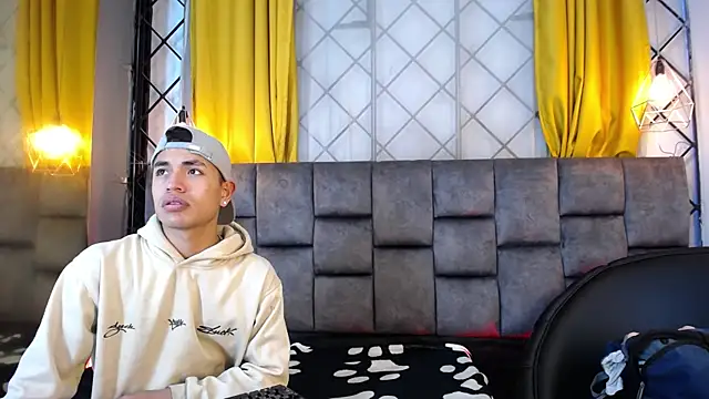 Maik Russo online show from 4, 2, 2026