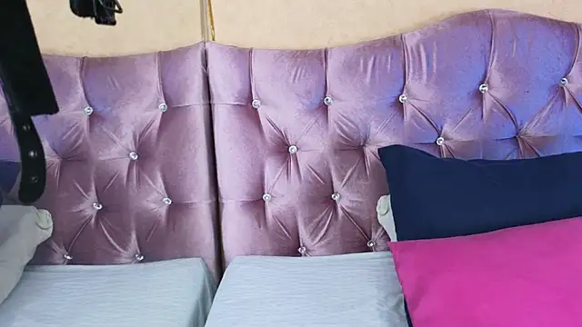 Missy 22  online show from 16, 4, 2026