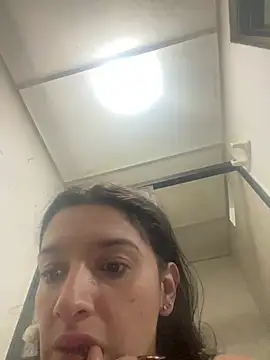 Violett hott  online show from 3, 5, 2026