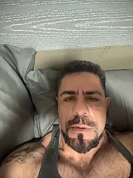 wolfbucker online show from 11, 4, 2026