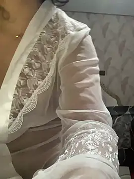 Snapshot of NaaRo-1 chatting on 24, 2, 2026 NaaRo-1 online show from 24, 2, 2026