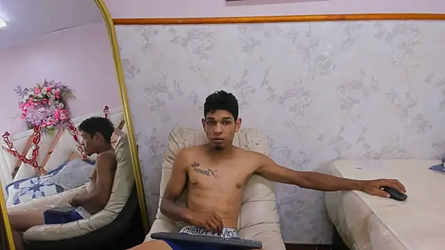 Jeik Lorens online show from 7, 1, 2026