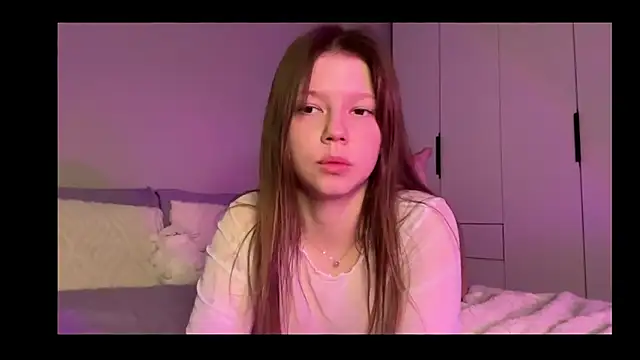 karalinhks online show from 10, 3, 2026