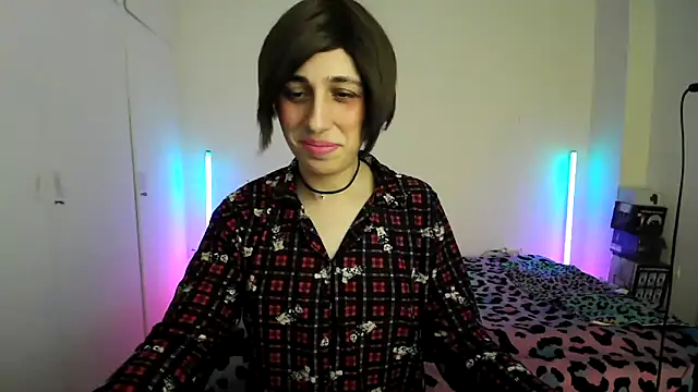 HoneyValentine online show from 23, 3, 2026