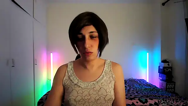 HoneyValentine online show from 10, 4, 2026