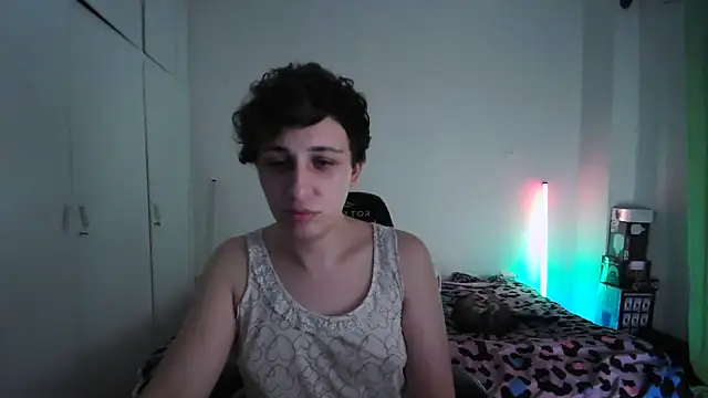 HoneyValentine online show from 18, 6, 2026
