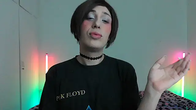 Snapshot of HoneyValentine chatting on 15, 2, 2026 HoneyValentine online show from 15, 2, 2026