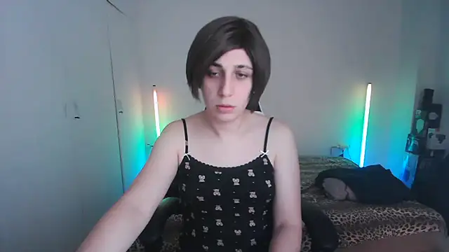 HoneyValentine online show from 16, 7, 2026