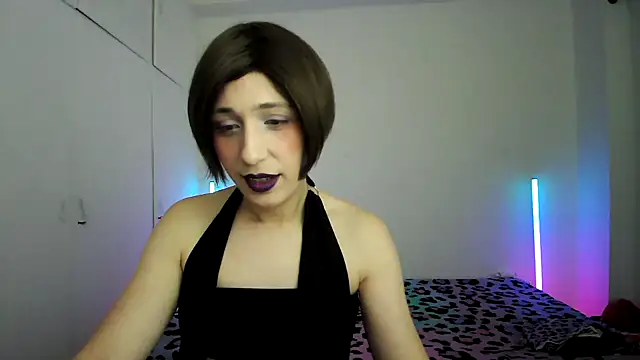 Snapshot of HoneyValentine chatting on 3, 2, 2026 HoneyValentine online show from 3, 2, 2026