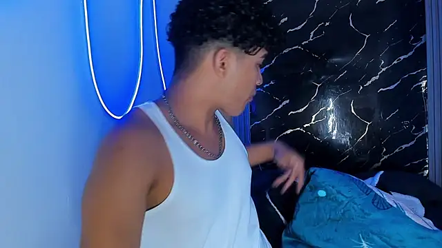 jamescurly00 online show from 11, 1, 2026