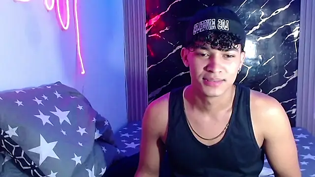 jamescurly00 online show from 19, 3, 2026