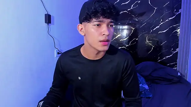 jamescurly00 online show from 8, 2, 2026