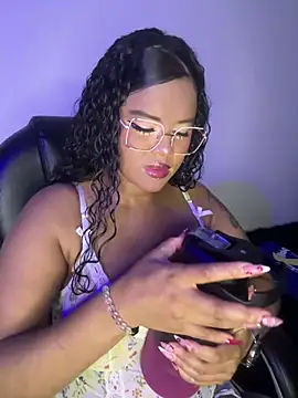 Snapshot of Antonella_03s chatting on 14, 6, 2026 Antonella 03s online show from 14, 6, 2026