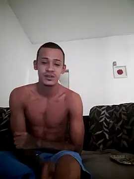 Magrinhodelicia011 online show from 27, 3, 2026