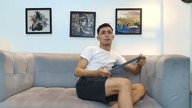 AVENGER BOYS2026 online show from 18, 1, 2026