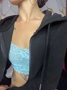 Michelle ec online show from 15, 4, 2026