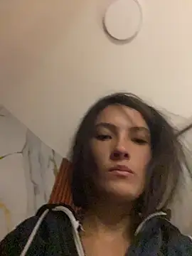 Michelle ec online show from 11, 7, 2026