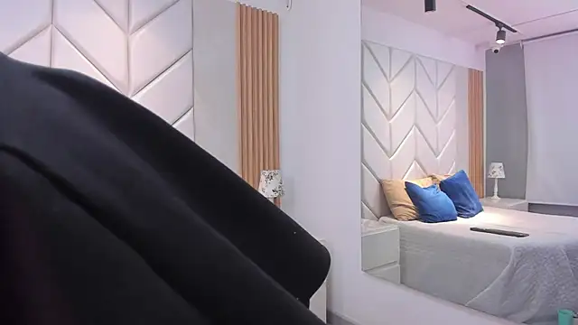 DafneBenett online show from 15, 1, 2026