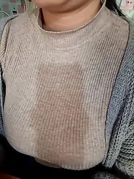 Snapshot of Tulip_Giang chatting on 13, 1, 2026 Tulip Giang online show from 13, 1, 2026