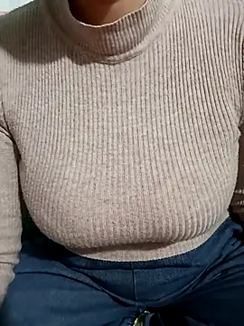 Snapshot of Tulip_Giang chatting on 12, 1, 2026 Tulip Giang online show from 12, 1, 2026