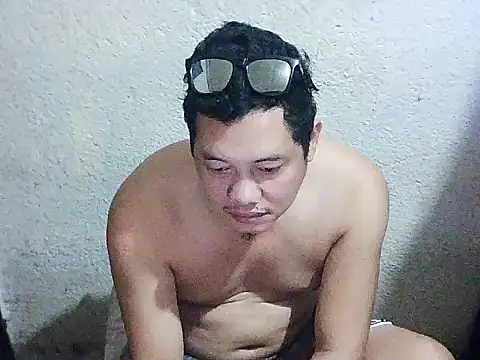 UrAsianGuy90 online show from 8, 2, 2026