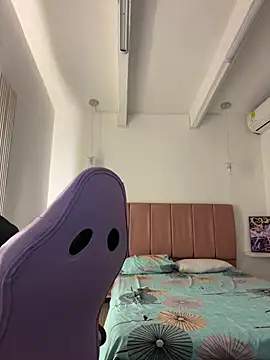 Iamcami  online show from 20, 2, 2026