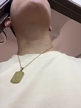 Iamcami  online show from 21, 2, 2026