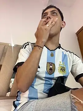 Iamcami  online show from 24, 2, 2026