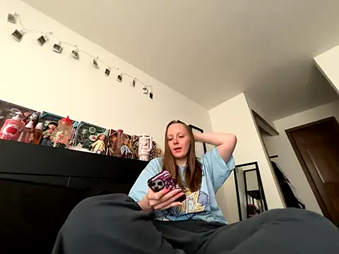 Snapshot of prettygirltracy_12 chatting on 7, 1, 2026 prettygirltracy 12 online show from 7, 1, 2026