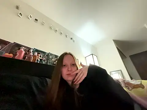 Snapshot of prettygirltracy_12 chatting on 8, 1, 2026 prettygirltracy 12 online show from 8, 1, 2026