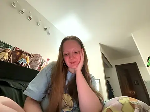 Snapshot of prettygirltracy_12 chatting on 7, 1, 2026 prettygirltracy 12 online show from 7, 1, 2026