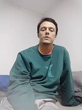 RAFAELQUINTEROSCAVALHEI online show from 9, 6, 2026
