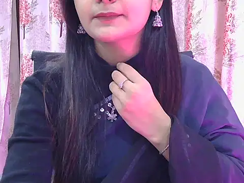 sweet riyaaa online show from 6, 2, 2026