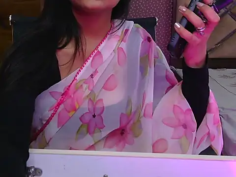 sweet riyaaa online show from 13, 4, 2026