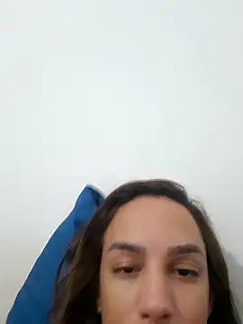 ofjuliaa online show from 1, 2, 2026