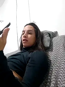 ofjuliaa online show from 22, 5, 2026