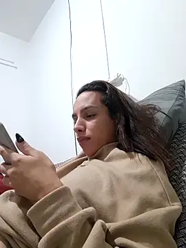 ofjuliaa online show from 30, 5, 2026