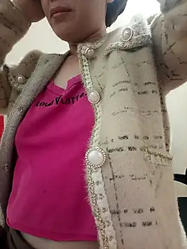 Lyna sexy24 online show from 13, 2, 2026