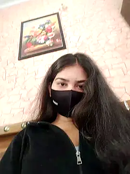 Snapshot of babydoll7172 chatting on 12, 1, 2026 babydoll7172 online show from 12, 1, 2026