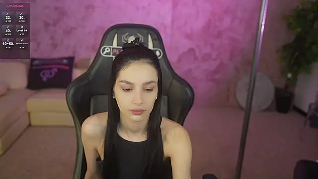 Mila Rose054 online show from 29, 4, 2026