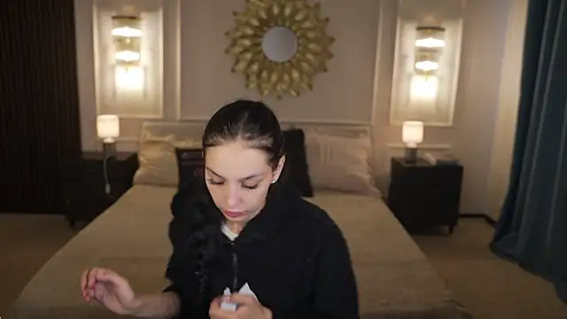 Mila Rose054 online show from 18, 7, 2026