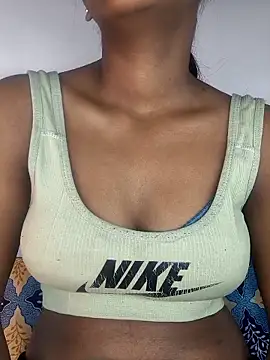 Royal-girl78 online show from 8, 1, 2026