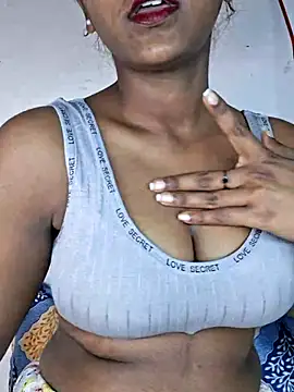 Royal-girl78 online show from 15, 1, 2026