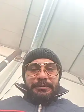 julian-112 online show from 9, 1, 2026