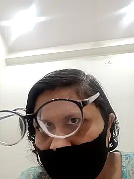 piryasharma005 online show from 18, 1, 2026