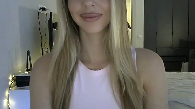 LizaSweetyq online show from 4, 3, 2026