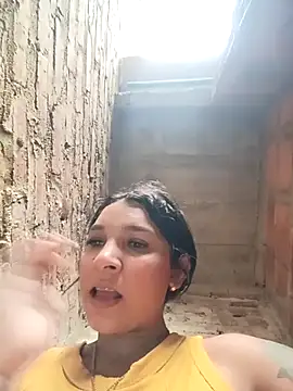 chikivivi- online show from 5, 4, 2026